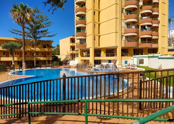 Torres Los Cristianos